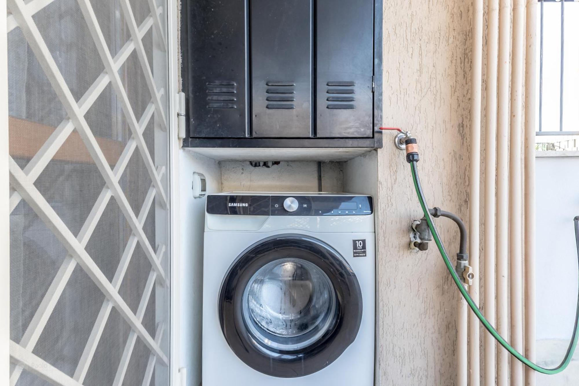 Porte Di - With Cozy Terrace Appartamento Roma